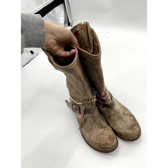 Freebird distressed crosby Boots - Picture 4 of 8